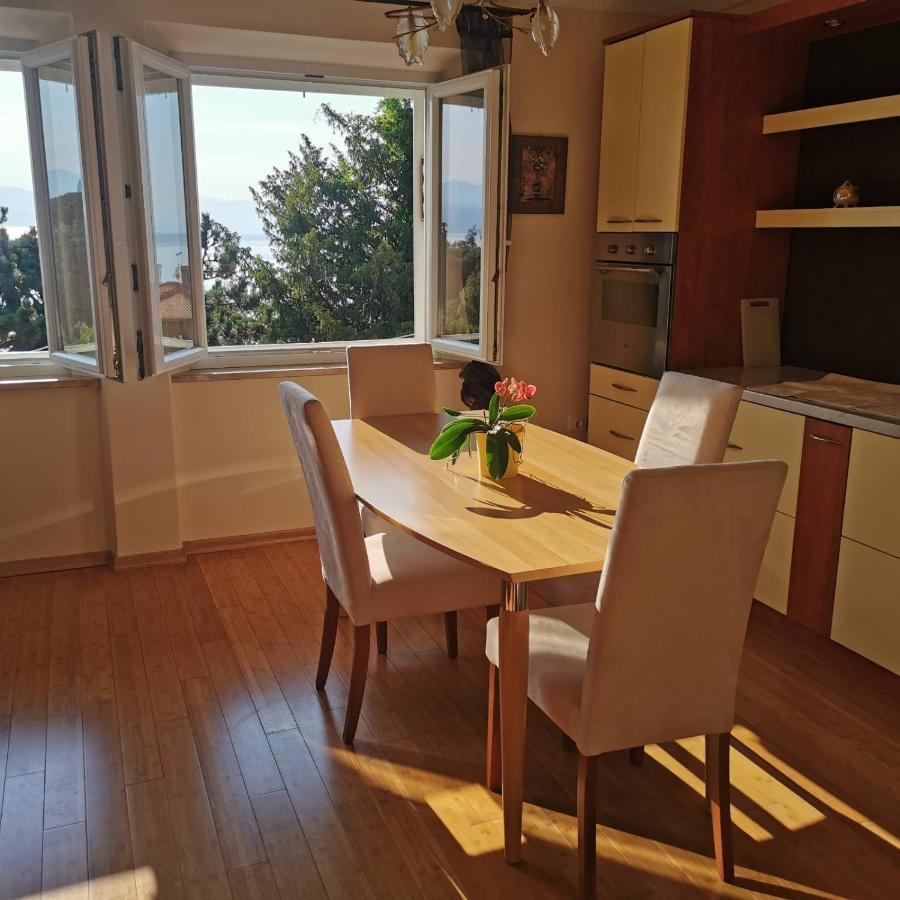Beach Apartments Lovran Extérieur photo