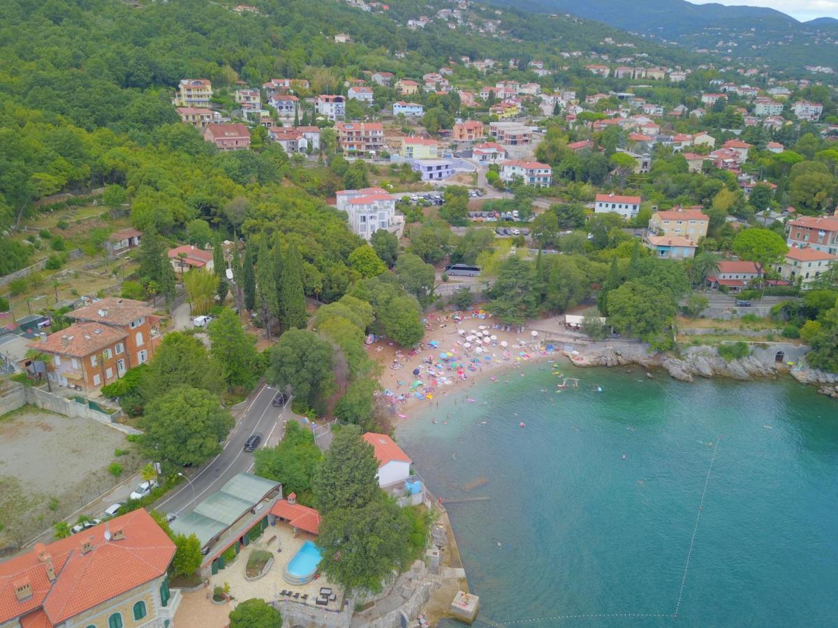Beach Apartments Lovran Extérieur photo